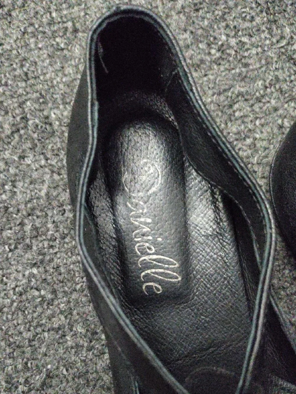 Women's Black Lace-Up Ballet Flats